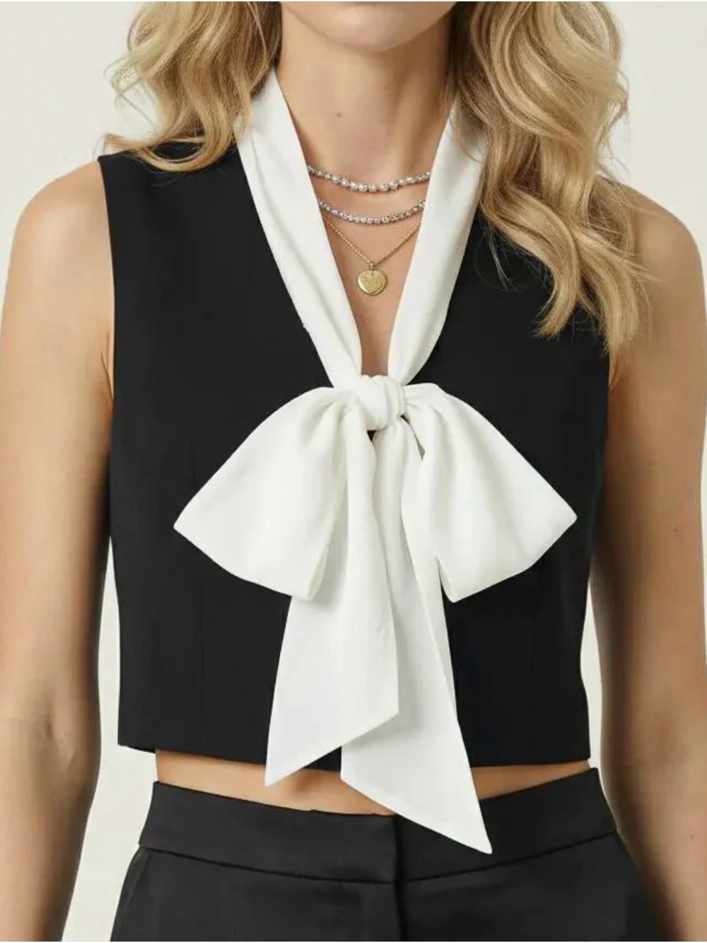 Black Sleeveless Crop Top with White Bow Tie - Elegant Work-to-Wear